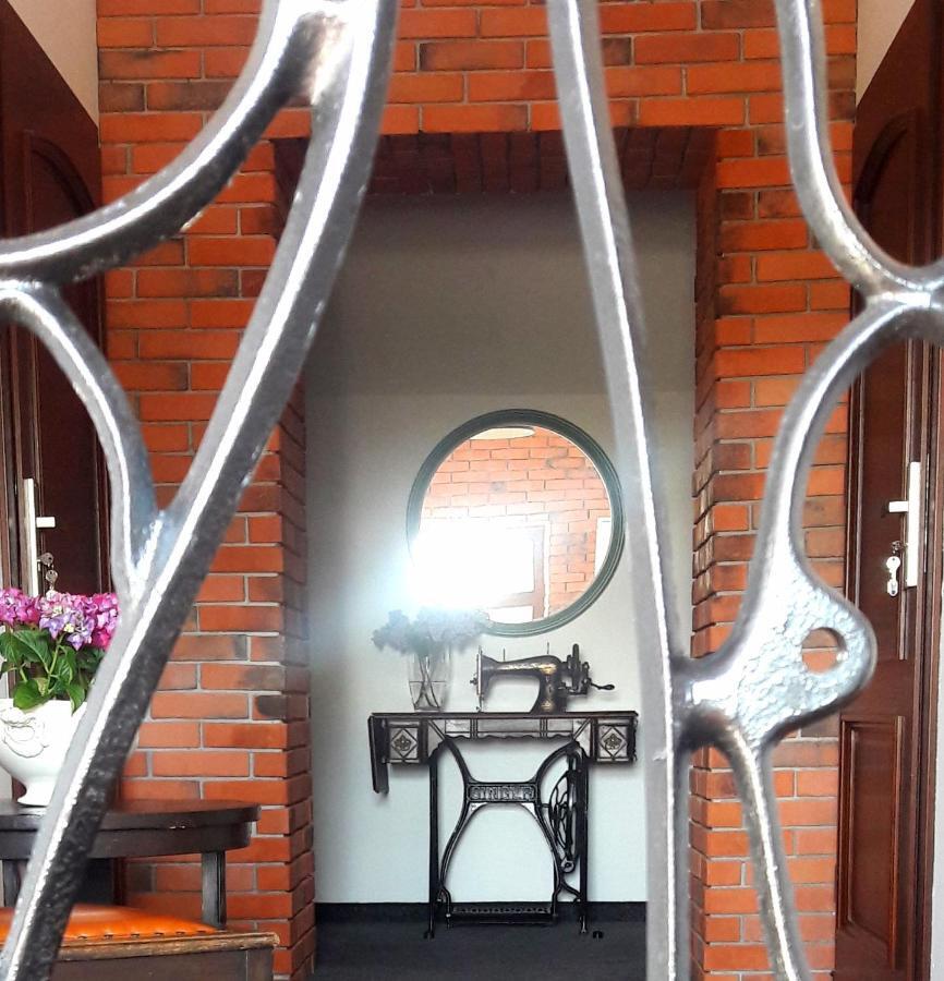 Babie Lato B&B Uniejow Exterior foto